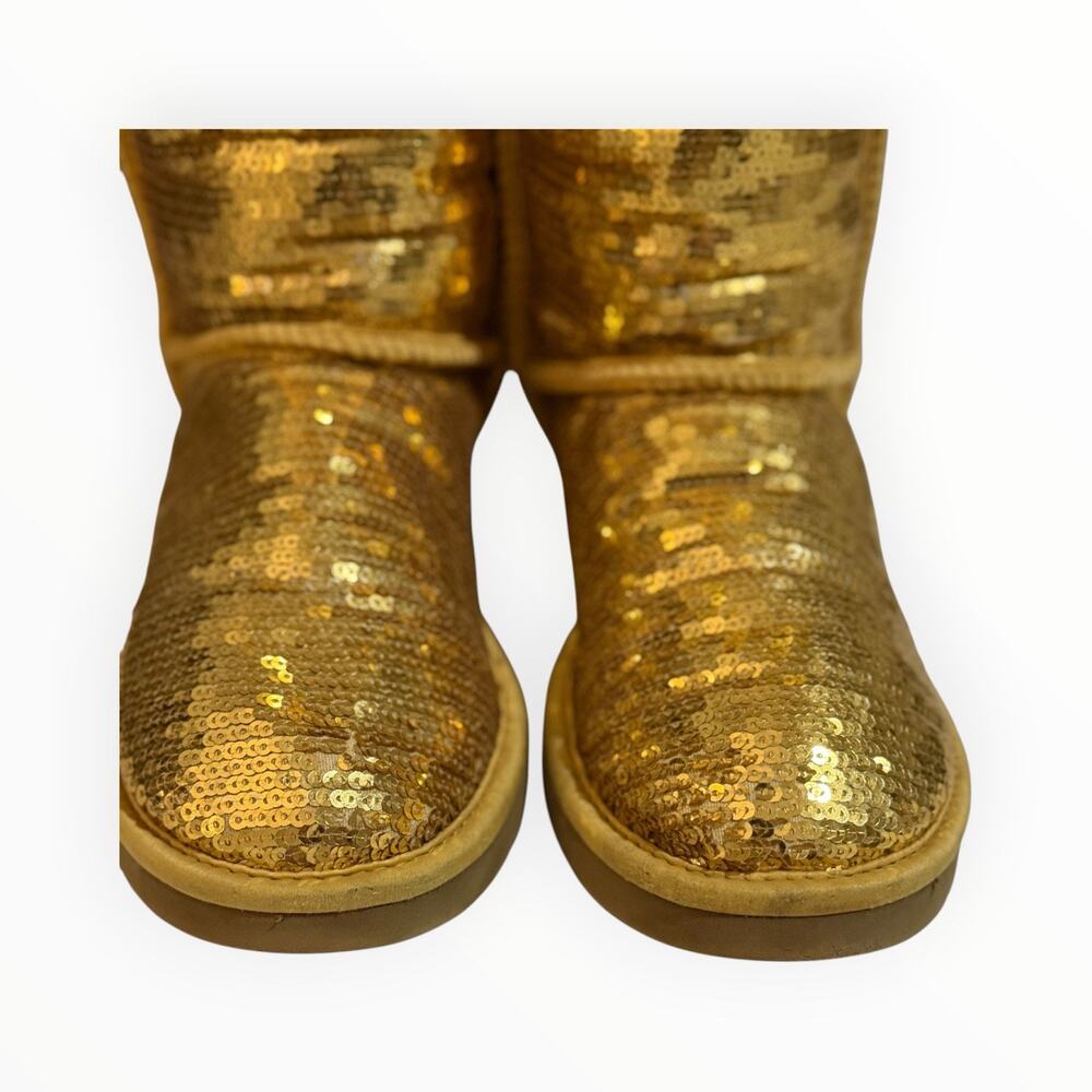 UGG Classic Short Sparkles Gold Sequin Boots Women's Size 7 Style 3161 - Picture 3 of 11